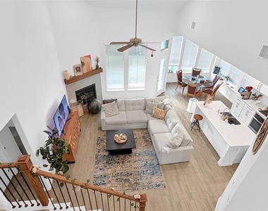 8005 Lindheimer Lane - Photo Thumbnail 11