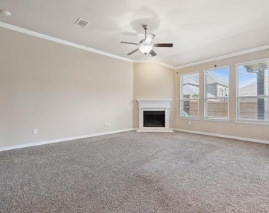 16328 White Rock Boulevard - Photo Thumbnail 11