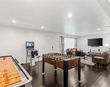 3545 Northwest Parkway - Photo Thumbnail 6