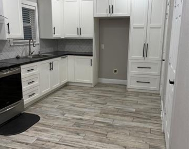 1131 W Sterrett Road - Photo Thumbnail 11