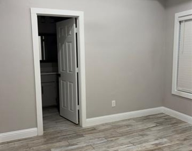 1131 W Sterrett Road - Photo Thumbnail 1