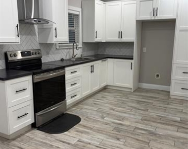 1131 W Sterrett Road - Photo Thumbnail 2