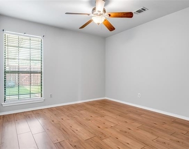 2200 Reading Road - Photo Thumbnail 16