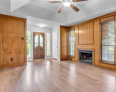 2200 Reading Road - Photo Thumbnail 2