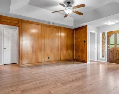 2200 Reading Road - Photo Thumbnail 4
