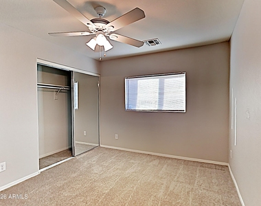 5013 S 24th Avenue - Photo Thumbnail 11