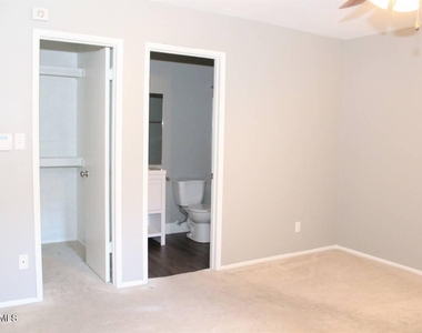 20421 N 3rd Drive - Photo Thumbnail 11