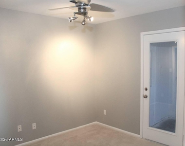 20421 N 3rd Drive - Photo Thumbnail 12
