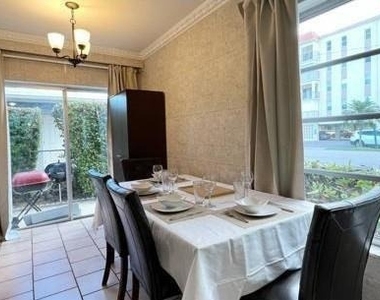 4652 Poinciana Street - Photo Thumbnail 3