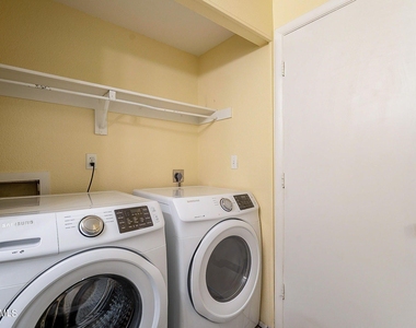 18616 N 34th Avenue - Photo Thumbnail 29