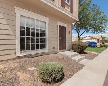 3320 W Mcrae Way - Photo Thumbnail 1