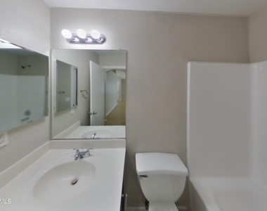 6323 W Williams Street - Photo Thumbnail 12