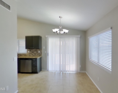 6323 W Williams Street - Photo Thumbnail 4