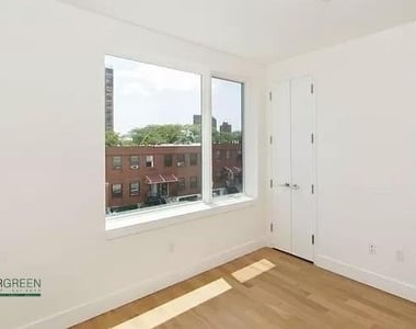 1234 Bedford Avenue - Photo Thumbnail 3