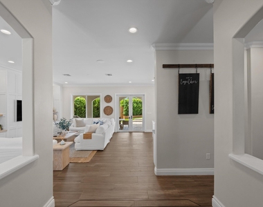 404 Indigo Avenue - Photo Thumbnail 7