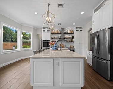 404 Indigo Avenue - Photo Thumbnail 20