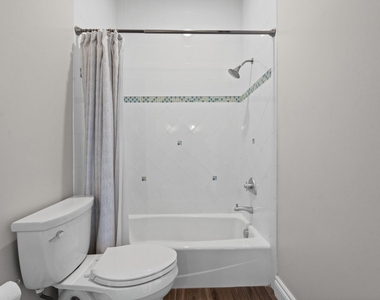 404 Indigo Avenue - Photo Thumbnail 33