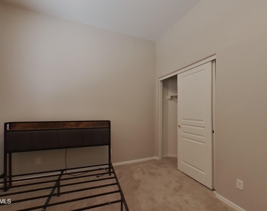 1225 N 36th Street - Photo Thumbnail 9
