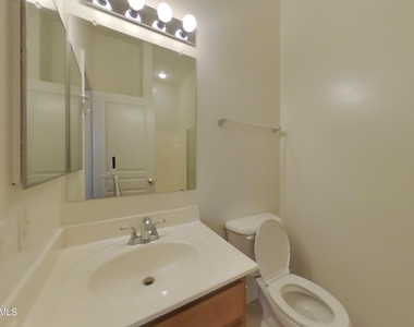 1225 N 36th Street - Photo Thumbnail 11