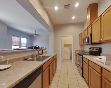 1225 N 36th Street - Photo Thumbnail 4