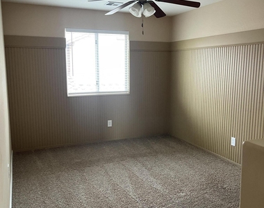 4728 W Carson Road - Photo Thumbnail 12