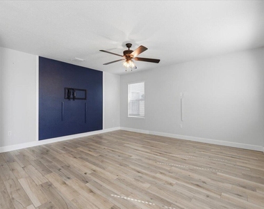 9012 Orange Blossom Loop - Photo Thumbnail 17
