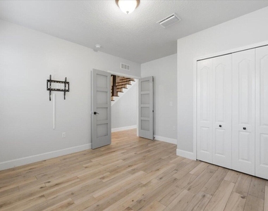 9012 Orange Blossom Loop - Photo Thumbnail 51