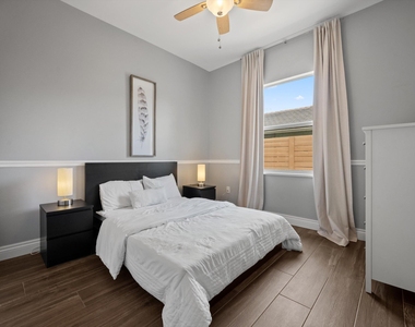 404 Indigo Avenue - Photo Thumbnail 32