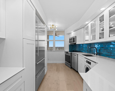 1340 S Ocean Boulevard - Photo Thumbnail 7
