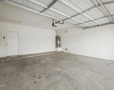 15109 W Desert Mirage Drive - Photo Thumbnail 32