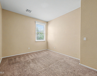 15109 W Desert Mirage Drive - Photo Thumbnail 8