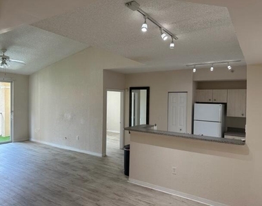 1803 N Flagler Drive - Photo Thumbnail 1