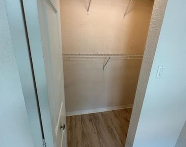 1803 N Flagler Drive - Photo Thumbnail 18