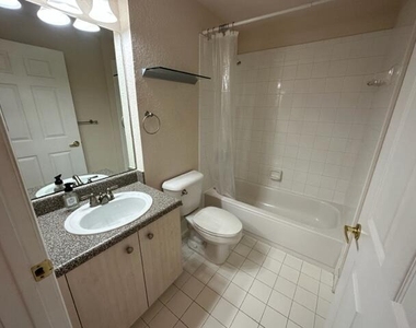 1803 N Flagler Drive - Photo Thumbnail 20