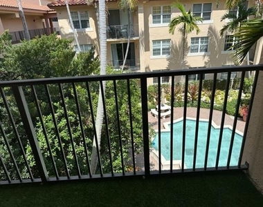 1803 N Flagler Drive - Photo Thumbnail 24