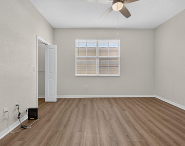 158 W Thatch Palm Circle - Photo Thumbnail 20