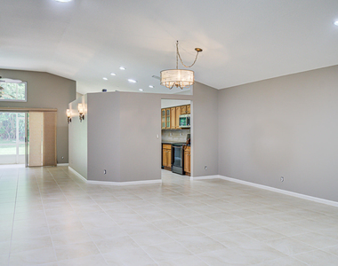7774 Stirling Bridge Boulevard S - Photo Thumbnail 4