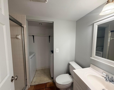 37 Lake Arbor Drive - Photo Thumbnail 5