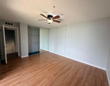 37 Lake Arbor Drive - Photo Thumbnail 16