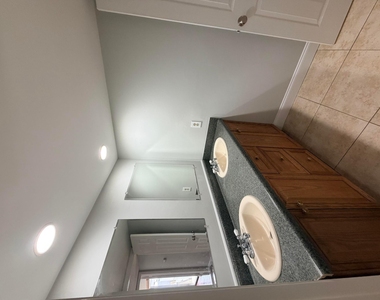 37 Lake Arbor Drive - Photo Thumbnail 13