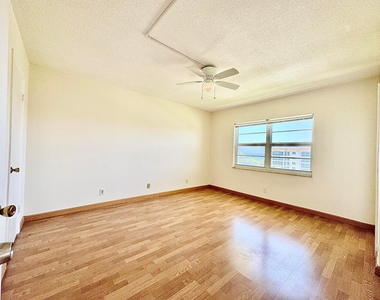 2871 N Ocean Boulevard - Photo Thumbnail 14