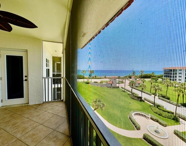 2871 N Ocean Boulevard - Photo Thumbnail 3