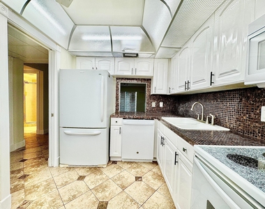 2871 N Ocean Boulevard - Photo Thumbnail 11