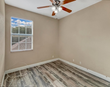 179 E Bay Cedar Circle - Photo Thumbnail 23