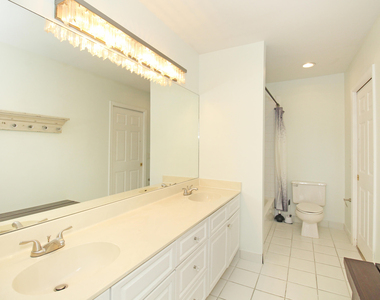 896 Rose Court - Photo Thumbnail 47