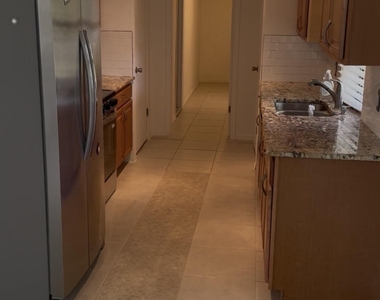 508 Nw Azalea Avenue - Photo Thumbnail 12