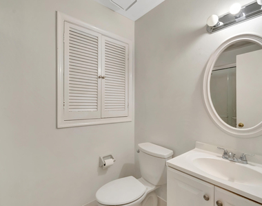 5048 Brian Boulevard - Photo Thumbnail 20