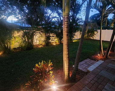 261 Midvale Terrace - Photo Thumbnail 17