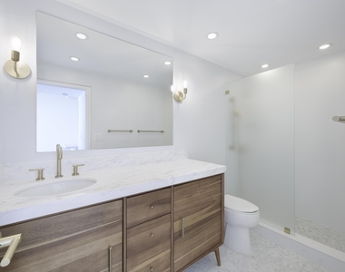 2800 N Flagler Drive - Photo Thumbnail 9