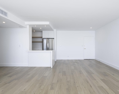 2800 N Flagler Drive - Photo Thumbnail 3
